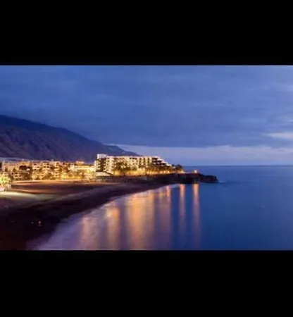 아파트 Playa Nieves 푸에르토나오스